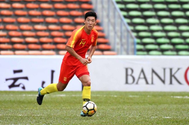 上半场补时4分钟，阿森纳0-0布莱顿。